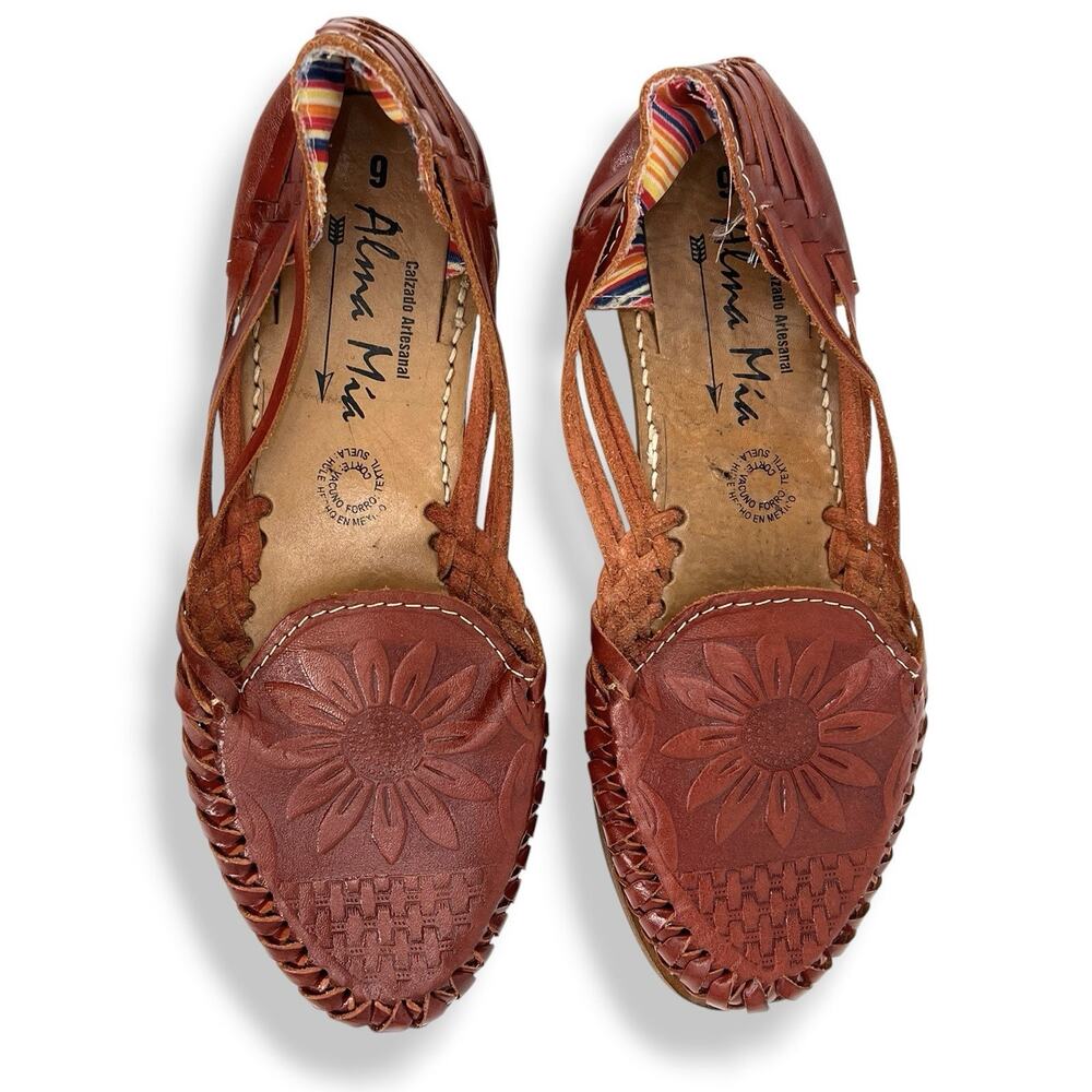 Alma Mia Tooled Leather Huaraches Sandals Flower Sz 9 Made In Mexico Resortwear
